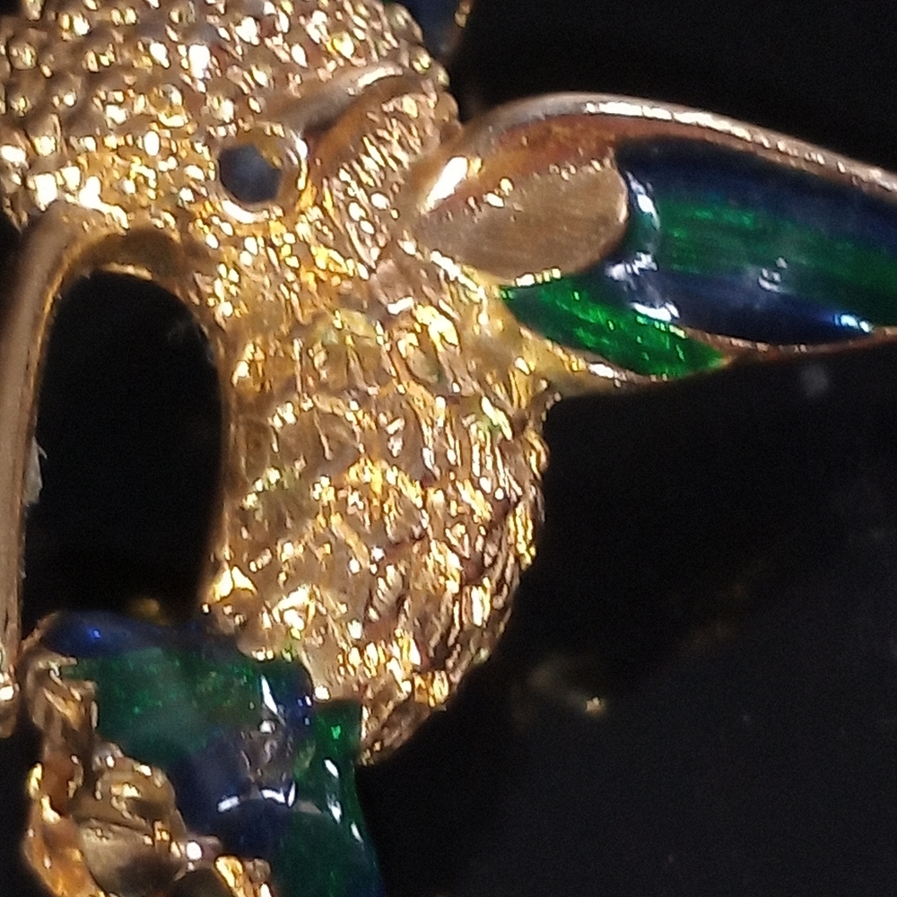 Hummingbird Pin - Picture 3 of 6